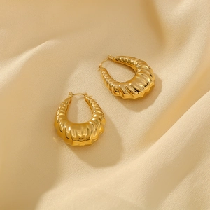 Retro Croissant Textured Hoop Earrings 18K Gold Plated Stainless Steel Chunky U Shaped French Style Jewelry For Women
