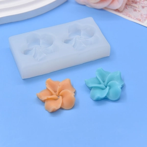 Two-cavity 3D flower silicone mold for DIY cake decoration and resin crafting