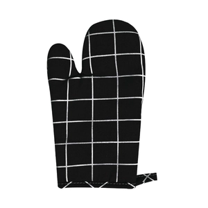 Nordic black and white plaid cotton oven mitt with heat resistance and hanging loop