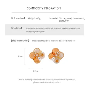 Detailed size chart showing 5.1cm height and 2.2cm width for pearl flower earrings