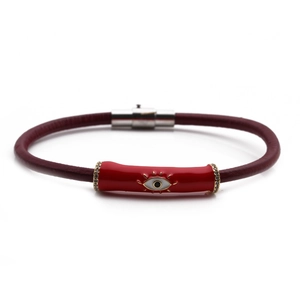 Bracelet en cuir tressé rouge avec breloque œil bleu et fermoir magnétique en métal