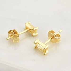 Detailed close-up of S925 sterling silver gold-plated rectangular yellow zircon stud earrings