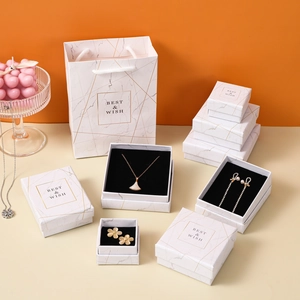 Modern Marble Pattern Jewelry Box With Gold Stamping Cardboard Necklace Ring Earrings Storage Case Floral Gift Packaging Bag