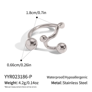 Dimensions et détails de la bague d'oreille en acier inoxydable hypoallergénique