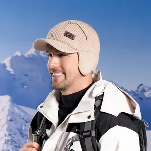 Beigefarbene Strickmütze mit Ohrenklappen und Schirm für Herren-Winter-Outdoor-Wandern