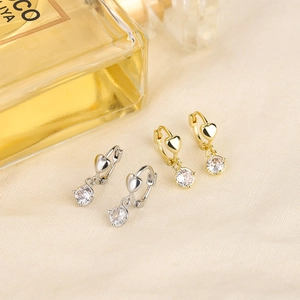 Heart Huggie Hoop Earrings With Round Zircon Pendant Copper Gold Silver Plated Elegant Jewelry Women Fashion Accessories