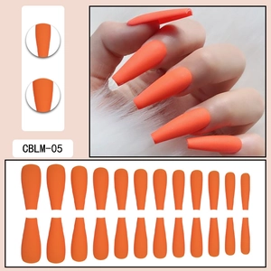 Set unghie finte ballerina lunghe arancione opaco con 24 pezzi in varie dimensioni