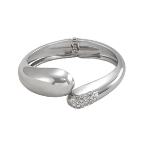 Detail of silver water drop bracelet with pavé white rhinestones on the opening