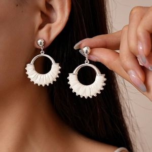Vintage Geometric Hollow Hoop Earrings With Alloy Leather And 925 Sterling Silver Earring Post For Women Fashion Jewelry