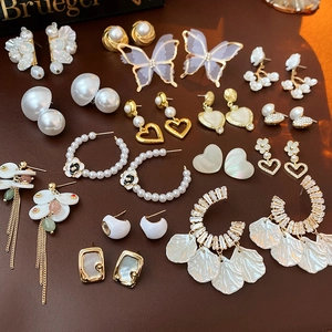 Copper Earrings Gold Plated With Silver Earring Post Artificial Pearl Zircon Flower Butterfly Vintage Luxury Style Jewelry For Women