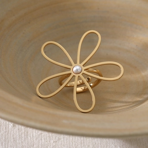 Hollow Flower Artificial Pearl Adjustable Ring 316L Stainless Steel Elegant Floral Jewelry For Women High Quality Polished