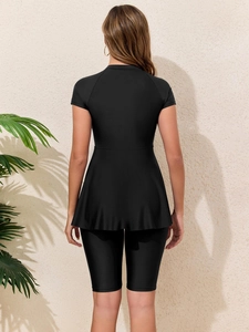 Maillot de bain tankini noir deux pièces modeste avec manches courtes et volants, vue de dos