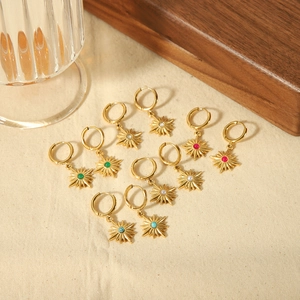 Creolen Mit Sternenstrahlen 18K Vergoldet Edelstahl Naturstein Französisches Retro Design Boho Für Damen
