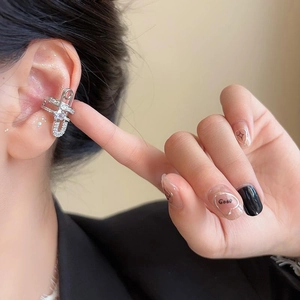 Cubic Zirconia Paperclip Ear Cuff Copper Earrings Non Pierced Fashion Jewelry Minimalist Safety Pin Design