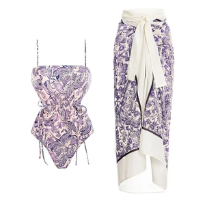 Détails du maillot de bain à fleurs avec paréo assorti et cordons de serrage ajustables