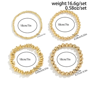 Detailed size chart for 4-piece gold beaded bracelet set with heart charms and dimensions