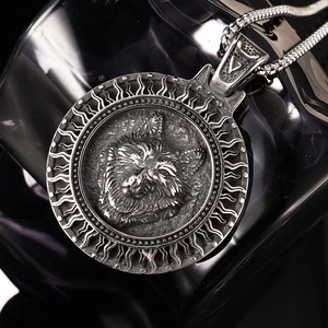Vintage stainless steel Viking wolf head pendant necklace in antique silver finish