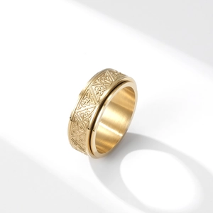 Nordic Celtic knot gold spinner ring in stainless steel for anxiety relief