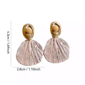 French style scallop shell earrings showing size dimensions 4.3cm by 2.8cm on white back