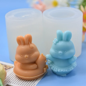 Cute bunny silicone mold set for DIY aromatherapy candles and mousse cake baking crafts
