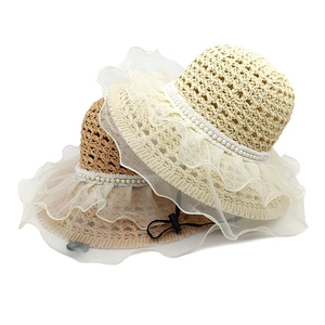 Women Straw Bucket Hat Lace Edge Faux Artificial Pearl Breathable Wide Brim Sun Protection Beach Summer Vacation With Windproof Rope