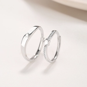 Adjustable S925 sterling silver couple rings with star relief and pavé stones
