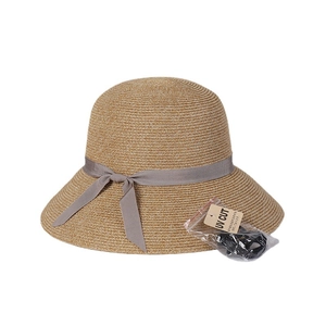 Women's UV-cut straw sun hat with wide brim and gray ribbon bow decoration