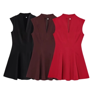 Sleeveless V Neck Mini Dress Elegant Solid Color Crepe Polyester Back Zipper Party Slim Fit Bodycon For Women