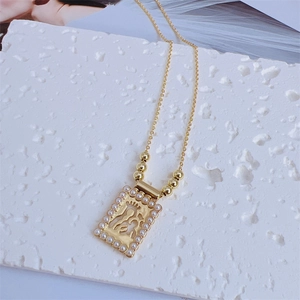 18K gold plated copper necklace with rectangular faux pearl pendant and crown design