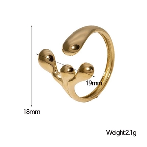 Irregular fluid gold ring dimensions 18mm height and 19mm inner width measurement view