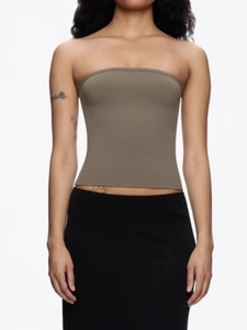 Top a fascia elastico color talpa per donna, vestibilità aderente con gonna nera