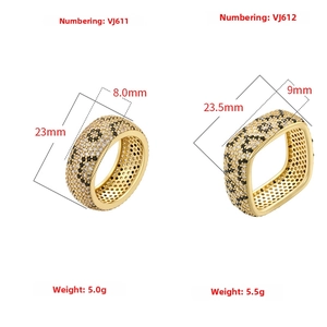 Gold leopard print square and round zircon rings with precise size and weight specs