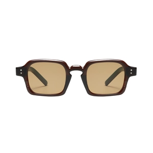 Vintage-Sonnenbrille mit dunkelrotbraunem Rahmen und Metallnieten-Akzenten