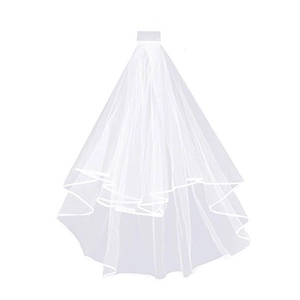 Two-layer white bridal veil with comb and ribbon edge for weddings and parties