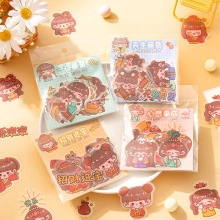 Vue détaillée de quatre packs d'autocollants de récompense en PET avec des filles cartoon