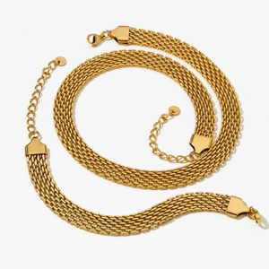 Minimalist 10mm gold mesh chain necklace and bracelet jewelry set on white background
