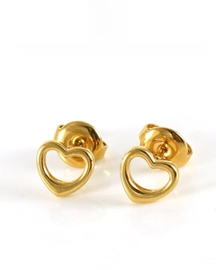 Detail of 18K gold plated hollow heart earrings showing lead and nickel free material