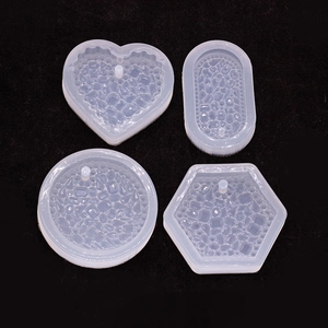 Set of 4 geometric silicone resin molds with diamond texture for DIY pendant making