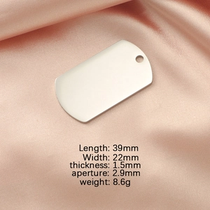 Detailed view of silver stainless steel dog tag pendant with 39x22mm dimensions and weight