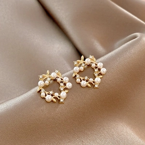 Flower Wreath Stud Earrings For Women With Gold Alloy Faux Artificial Pearl Rhinestone Elegant Korean Fashion Jewelry