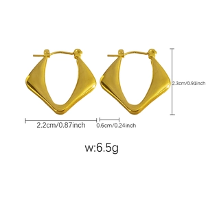 Boucles d'oreilles losanges géométriques en acier inoxydable plaqué or 18 carats