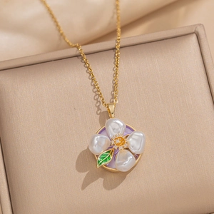 Collier Avec Pendentif Fleur Acier Titane Émail Künstliche Perle Baroque Zircon Peint À La Main Style Rétro Français Bijoux Pour Femmes