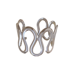 Minimalist silver wavy hollow open bracelet with geometric flowing metal lines
