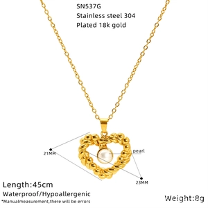 Vintage 18k gold plated stainless steel heart necklace with pearl inlay, 45cm chain