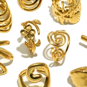 Collection of 18K gold plated floral and seashell pattern minimalist open rings