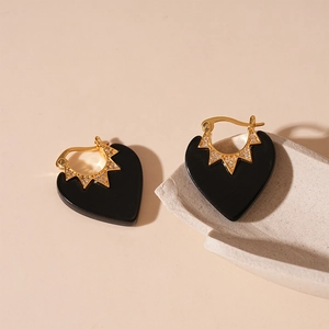 Créoles Coeur Émail Noir Zircon Cuivre Plaqué Or Vintage Gothique Sombre Tige De Boucle D'Oreille En Argent Pour Femmes