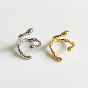 S925 sterling silver open ring featuring a fluid lava design in silver and gold finishes