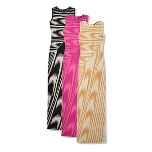 Abito Maxi Senza Maniche In Maglia Rayon Nylon Vestibilità Aderente Motivo A Onde Astratte Girocollo Cerniera Posteriore Elegante