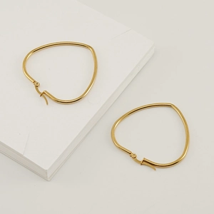Exaggerated 18K gold plated stainless steel heart shaped dangle earrings for women