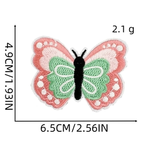 Patch ricamata a farfalla colorata con dimensioni 6.5x4.9cm e design floreale rosa